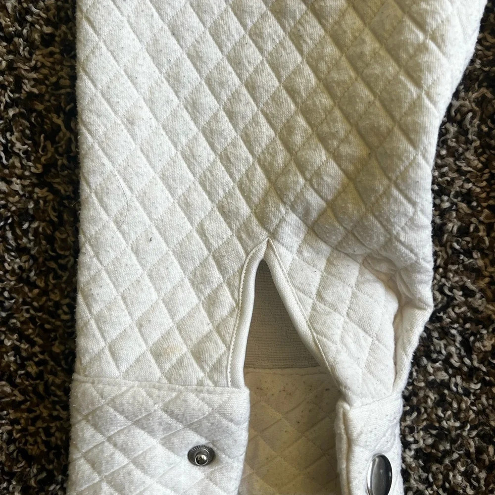 SHEIN Quilted button up top - Picture 6 of 6